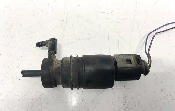 Audi A4 S4 B6 8E 8H Windscreen/windshield washer pump