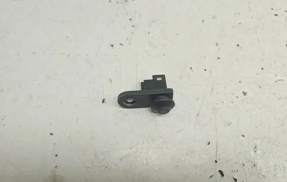Hyundai ix35 Front door sensor 935601M500