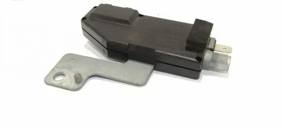 Mercedes-Benz ML W163 Aerial antenna amplifier 1638200089