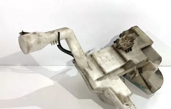 Citroen C5 Windshield washer fluid reservoir/tank 9683488180