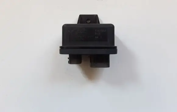 Fiat Doblo Glow plug pre-heat relay 55229840