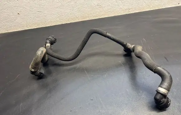Mercedes-Benz GLC X253 C253 Engine coolant pipe/hose A2135010202 8663