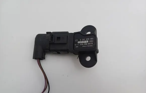 Audi A4 S4 B6 8E 8H Air pressure sensor 0261230081 036906051G