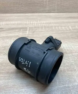 Audi A2 Mass air flow meter 057906461A 0281002355