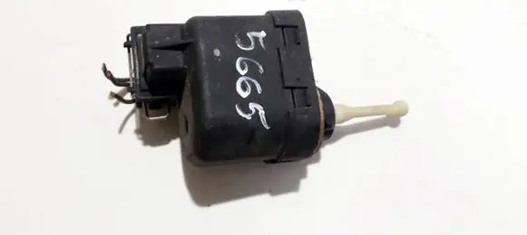 Audi A4 S4 B5 8D Headlight level adjustment motor 6k5941295