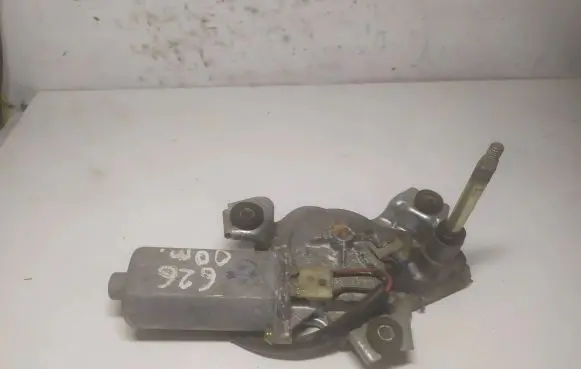 Mazda 626 Rear window wiper motor 34333581