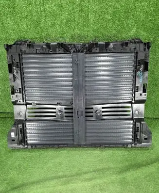 Ford Transit Custom II Radiator trim PZ31A16E146A PZ31A16E146B PZ31A16E146C