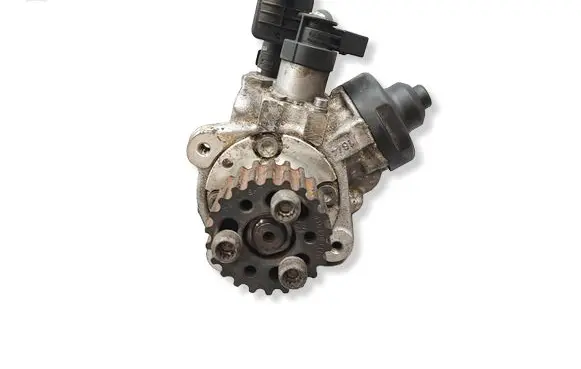 Audi TT TTS Mk2 Fuel injection high pressure pump 03L130755 0445010507 04131208