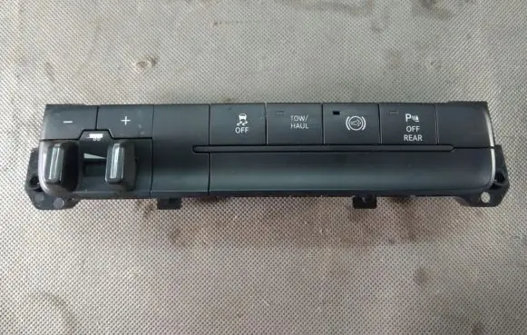 Dodge RAM A set of switches 68241337AA