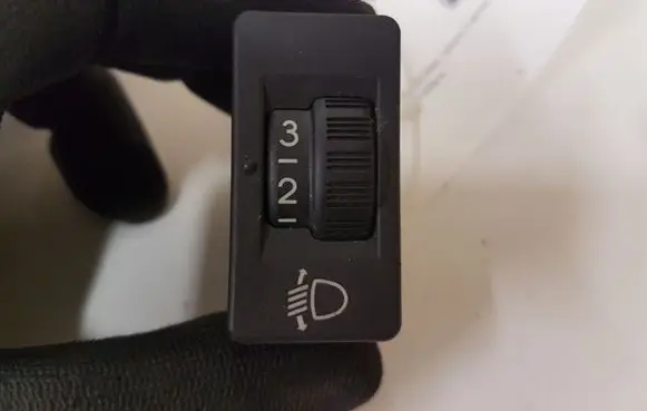 Citroen C4 I Picasso Headlight level height control switch 96384422XT 96366692XT