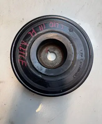 Renault Clio III Crankshaft pulley 3123123