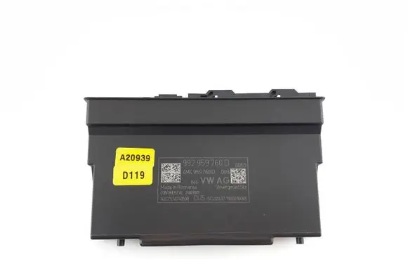 Porsche Cayenne (9Y0 9Y3) Seat control module 992959760D 4M4959760D