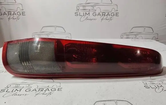 Nissan X-Trail T30 Rear/tail lights 