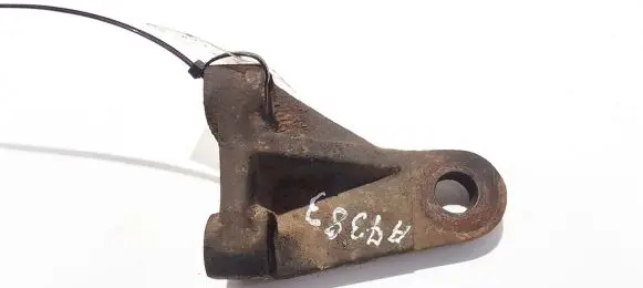 KIA Carnival Engine mounting bracket