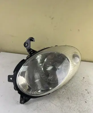 Nissan Micra Headlight/headlamp 26010AX700 89007102 E220349061