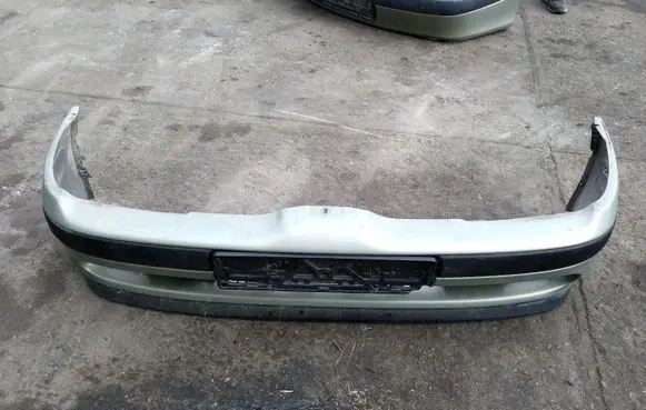 Renault Megane I Front bumper