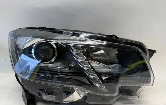 Peugeot Rifter Headlight/headlamp 9816827180