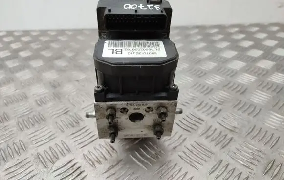 KIA Sorento ABS Pump 589103E310 0273004660