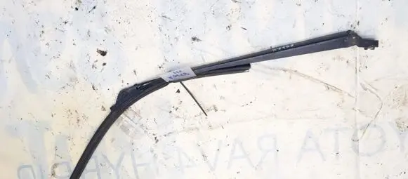 Renault Scenic I Front wiper blade arm