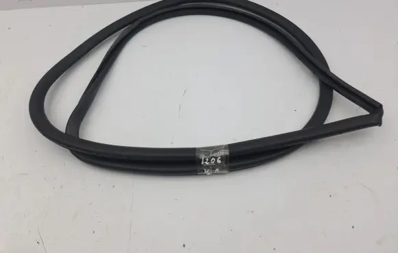 Front door rubber seal