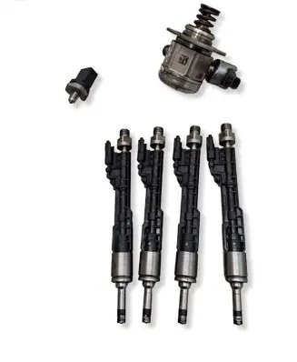 BMW X4 F26 Fuel injection system set 8604229 7584467 0138246