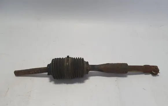 Nissan Pathfinder R51 Steering column universal joint 