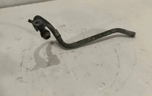 Mercedes-Benz E W212 Coolant pipe/hose A2710802