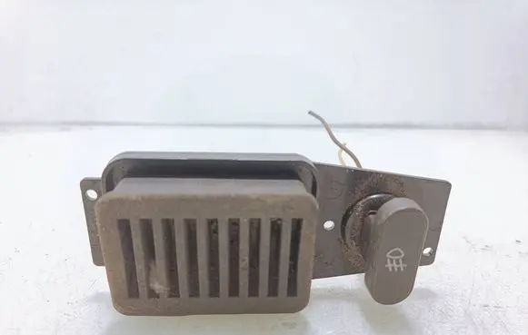 Fog light switch