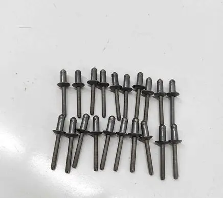 Nuts/bolts