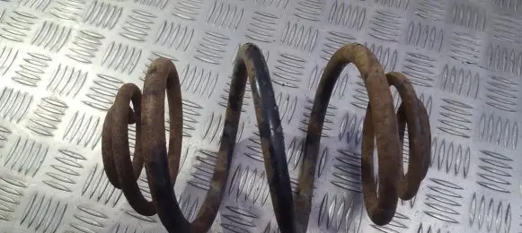 Opel Astra F Rear coil spring