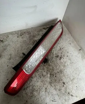 Ford Focus Rear/tail lights 8M5113405