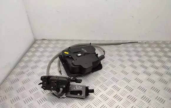 Peugeot Traveller Sliding door lock PSA084176 084176