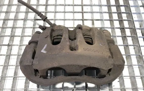 Mercedes-Benz Sprinter W906 Front brake caliper