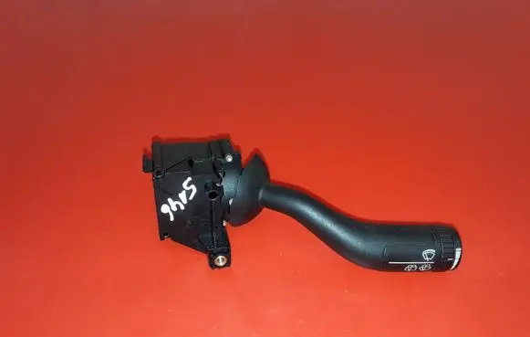 Volkswagen Touareg I Wiper control stalk 7L6953503A
