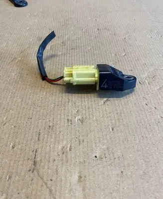 Subaru Legacy Airbag deployment crash/impact sensor 98237AG000