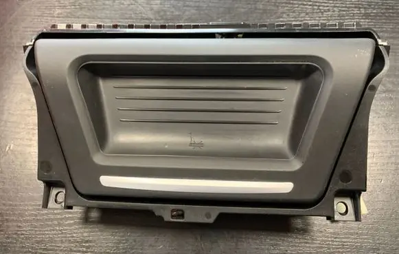 BMW 5 F10 F11 Ashtray (front) 9206663