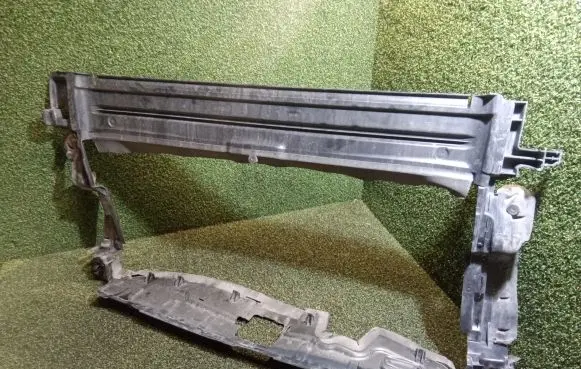 Fiat Talento Intercooler air guide/duct channel 214765892R 93458667