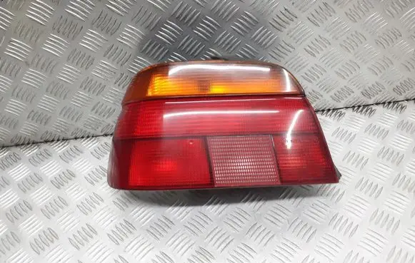 BMW 5 E39 Number plate light