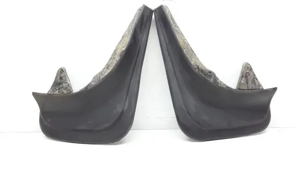 Volvo V50 Front mudguard 