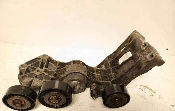 Mercedes-Benz A W169 Generator/alternator belt tensioner A2662000670 31362