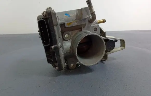 Honda Civic IX Throttle body valve GME2D