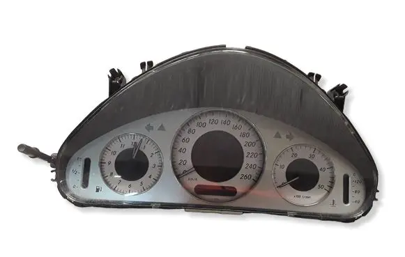 Mercedes-Benz E W211 Speedometer (instrument cluster) A2115403611