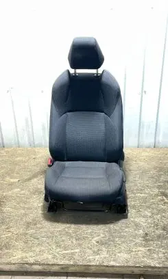 Toyota C-HR I Front driver seat 23027