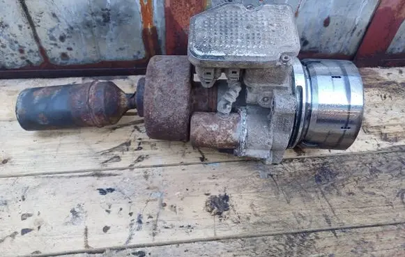 Volvo XC70 Rear gearbox reducer motor 5WP2222901 HAP511 10538301
