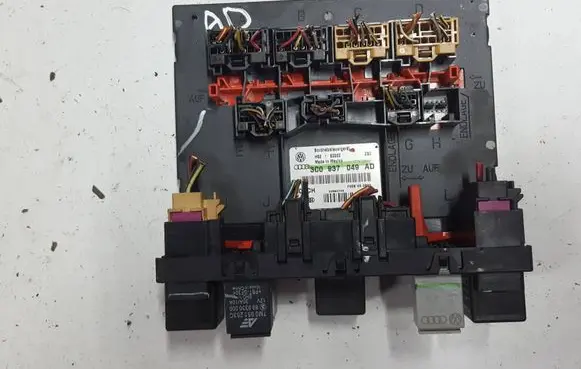 Volkswagen Jetta V Comfort/convenience module 3C0937049ADXAUTOPX 3C0937049AD