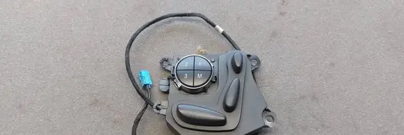 Mercedes-Benz CLS C219 Seat control switch 2118218079 03464235