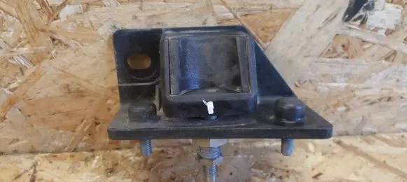 BMW 5 E60 E61 Tailgate/trunk/boot lid buffer 7138666