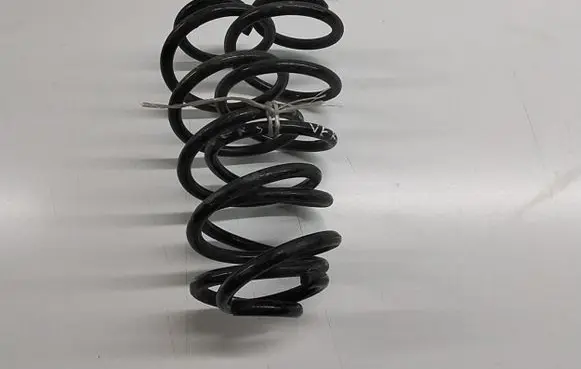Toyota Verso Rear coil spring 482310F040
