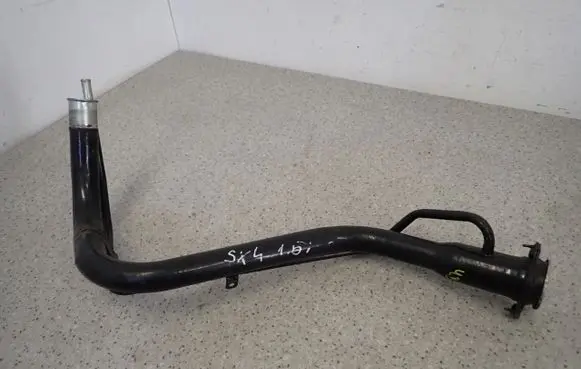 Suzuki SX4 Fuel tank filler neck pipe 
