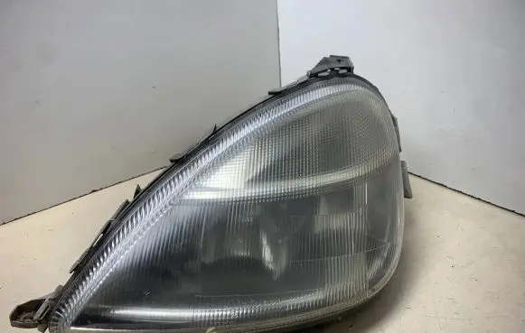 Mercedes-Benz A W168 Headlight/headlamp A1688200961 0301152211